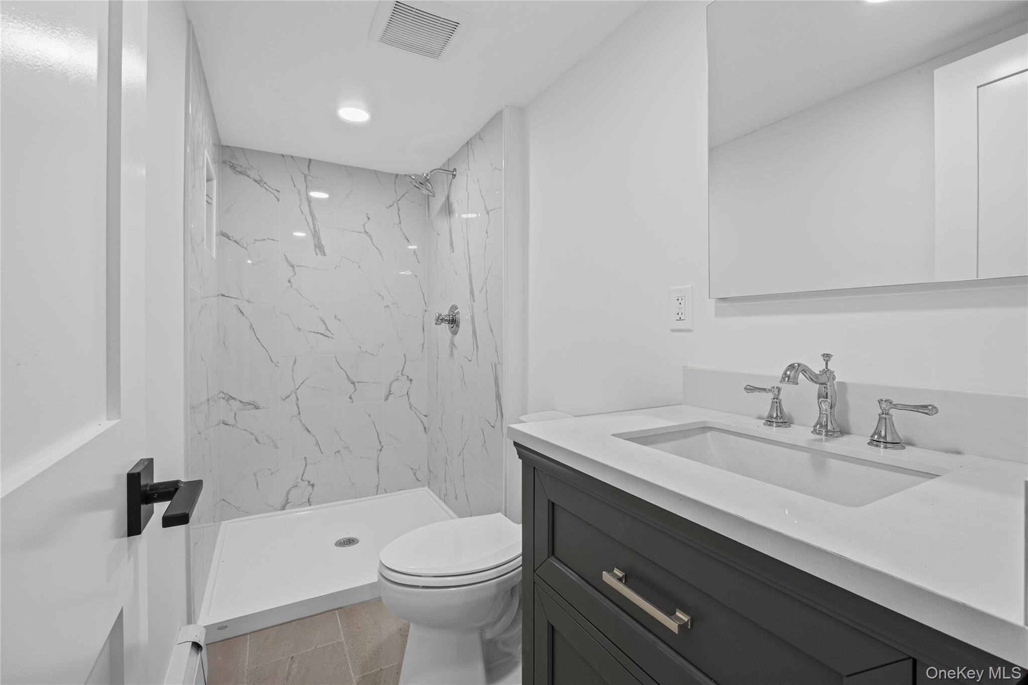 27 Schoenfield Lane — photo 24