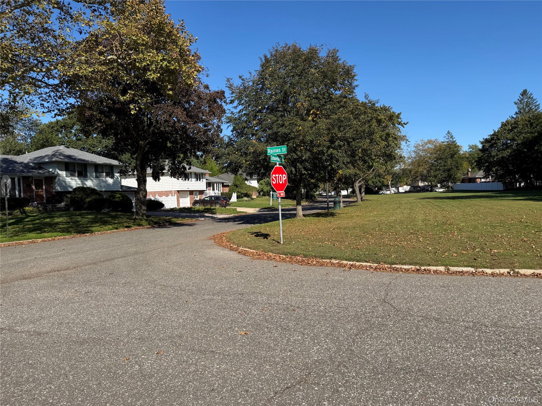 27 Schoenfield Lane — photo 44