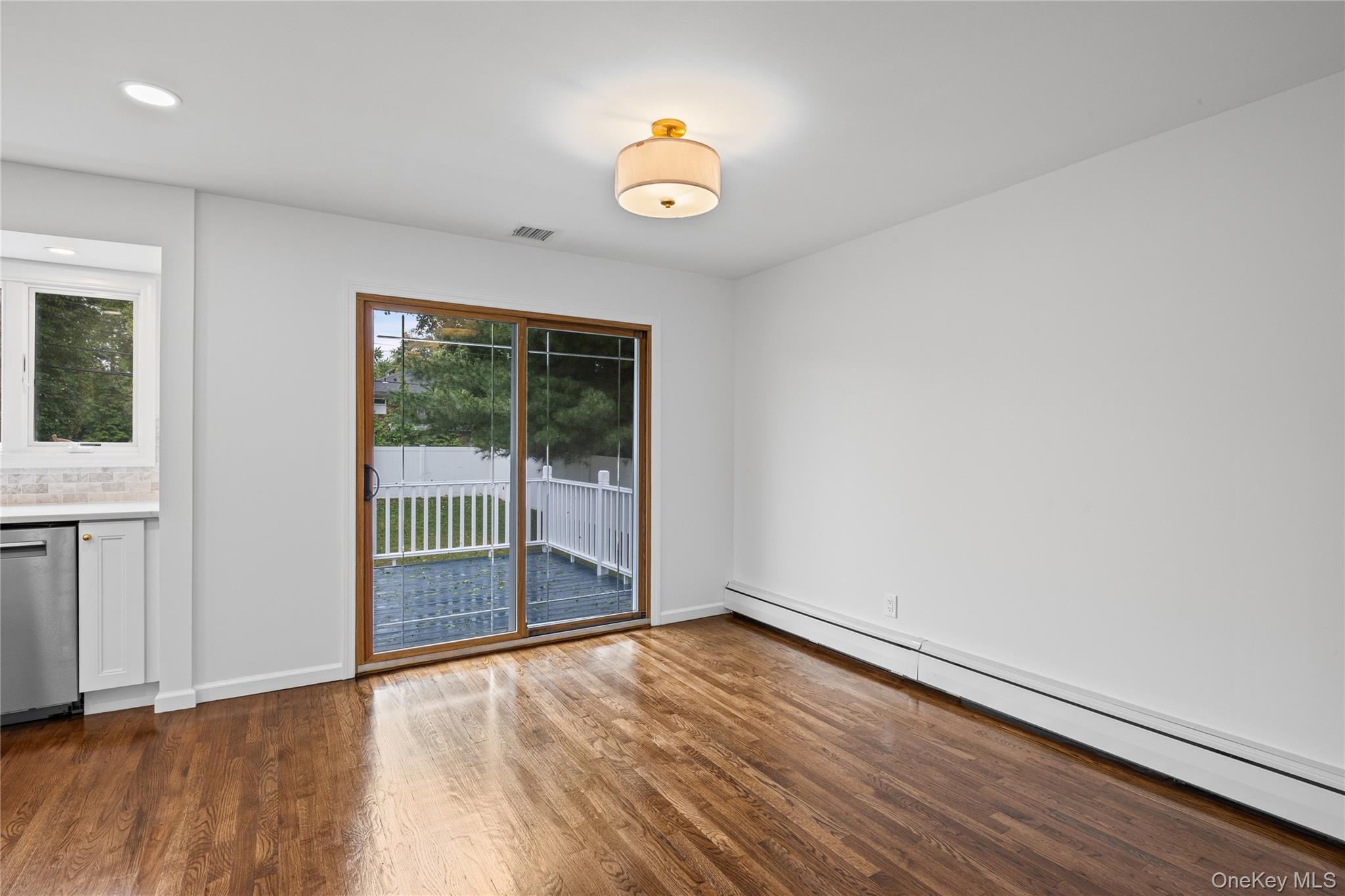 27 Schoenfield Lane — photo 8