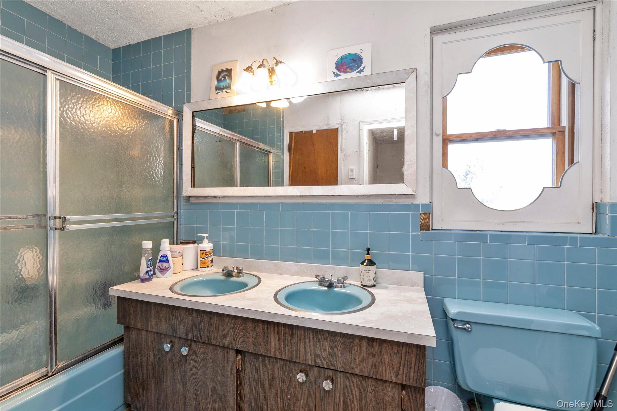 45 Carman Avenue — photo 15