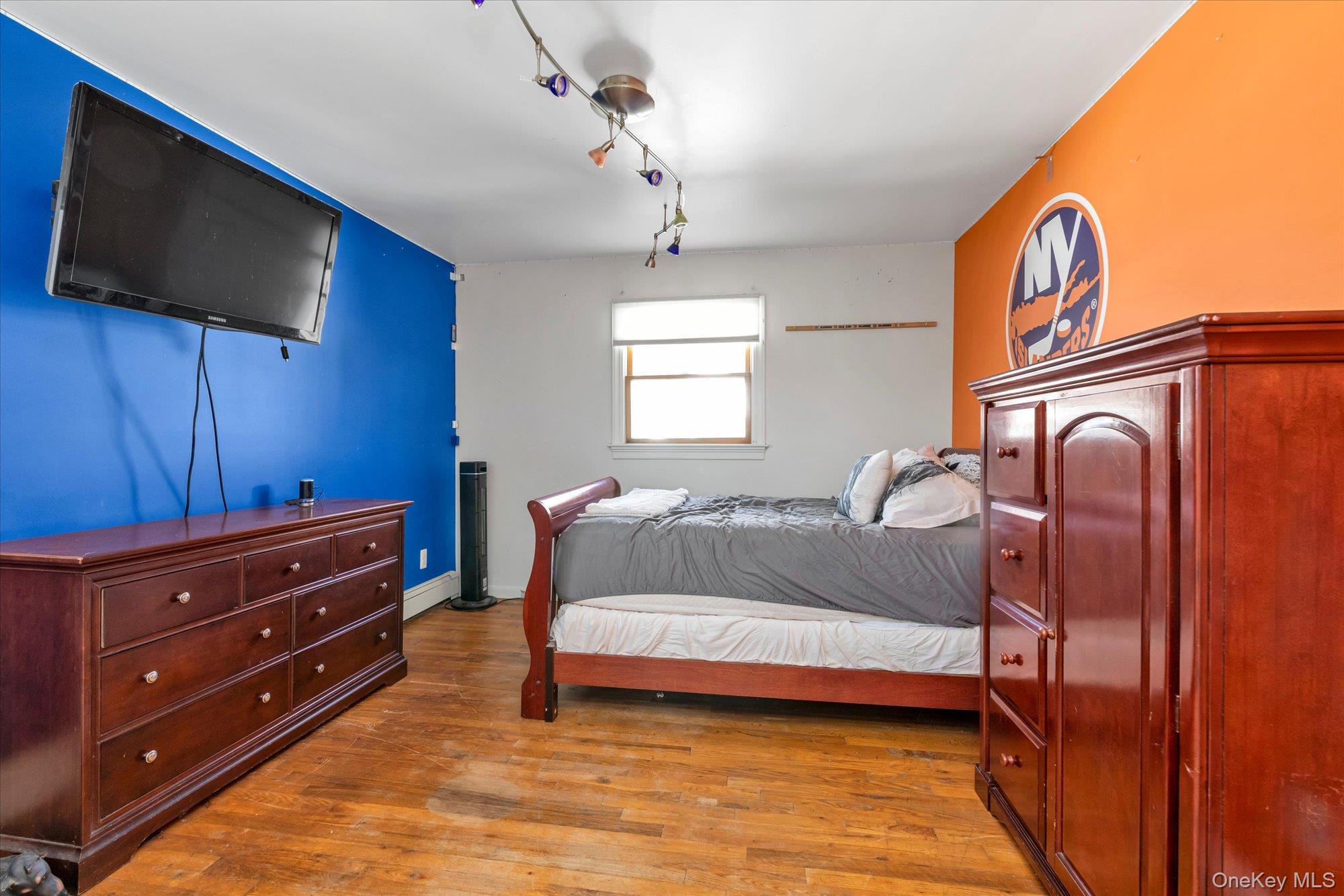 45 Carman Avenue — photo 16