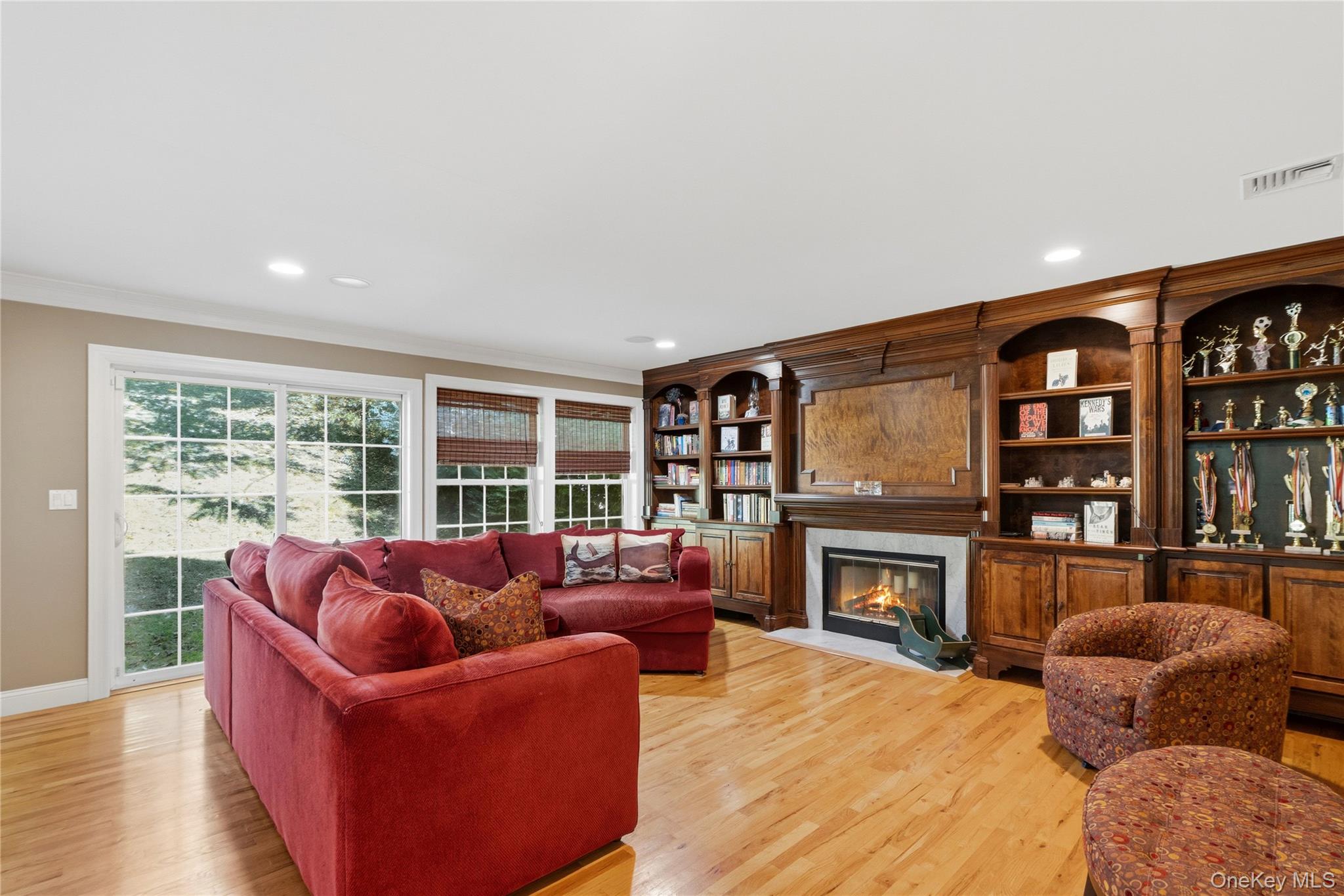 10 Matinecock Court — photo 10