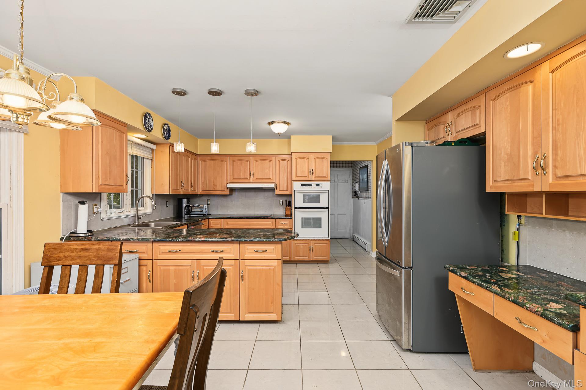 2 Three Pond Road — photo 16