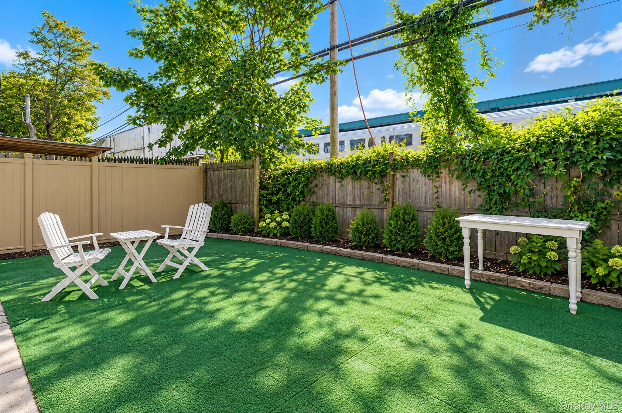 41 Funaro Court — photo 4