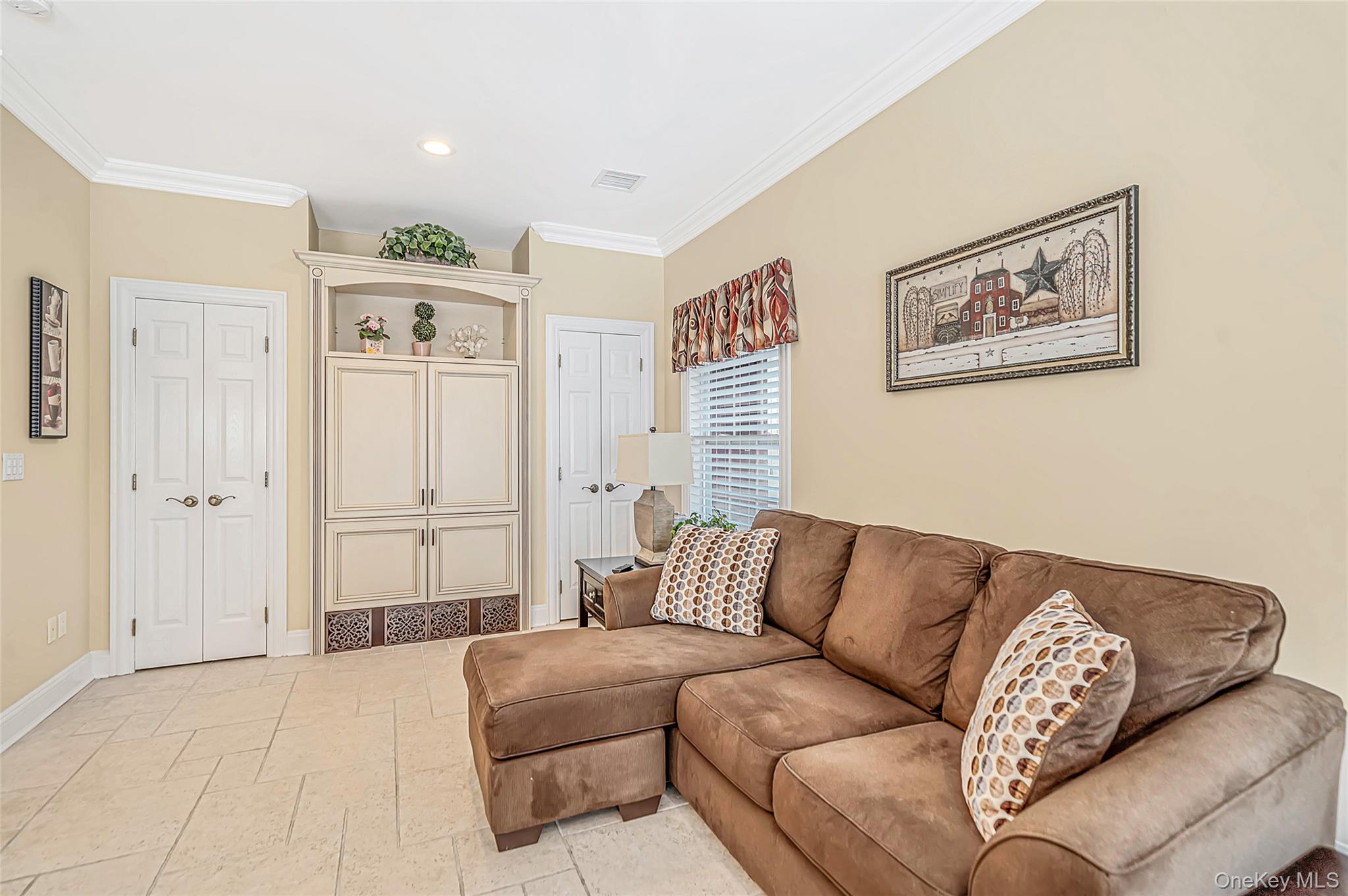 29 Golden Spruce Drive — photo 15
