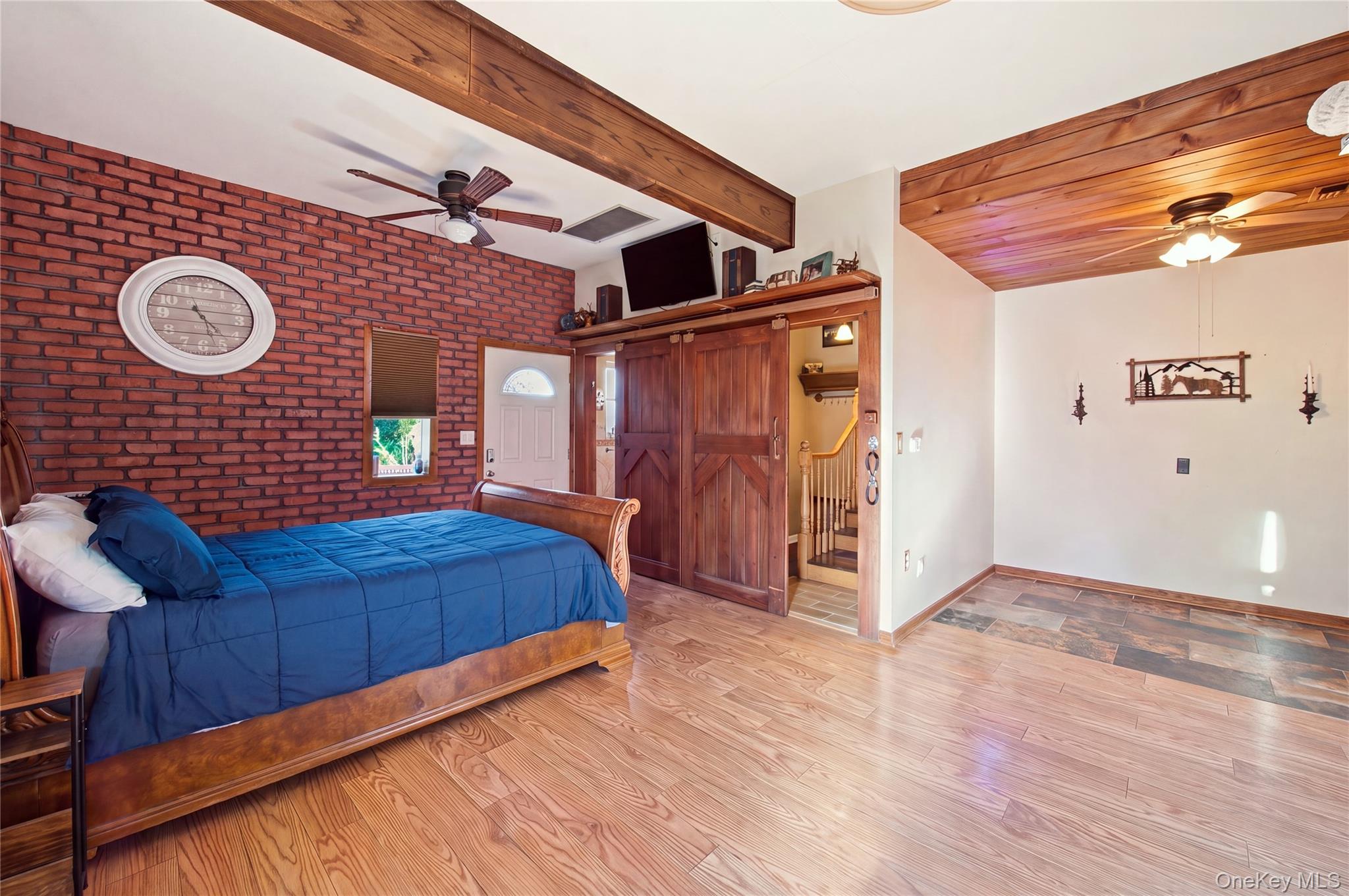 15 Oakwood Street — photo 14