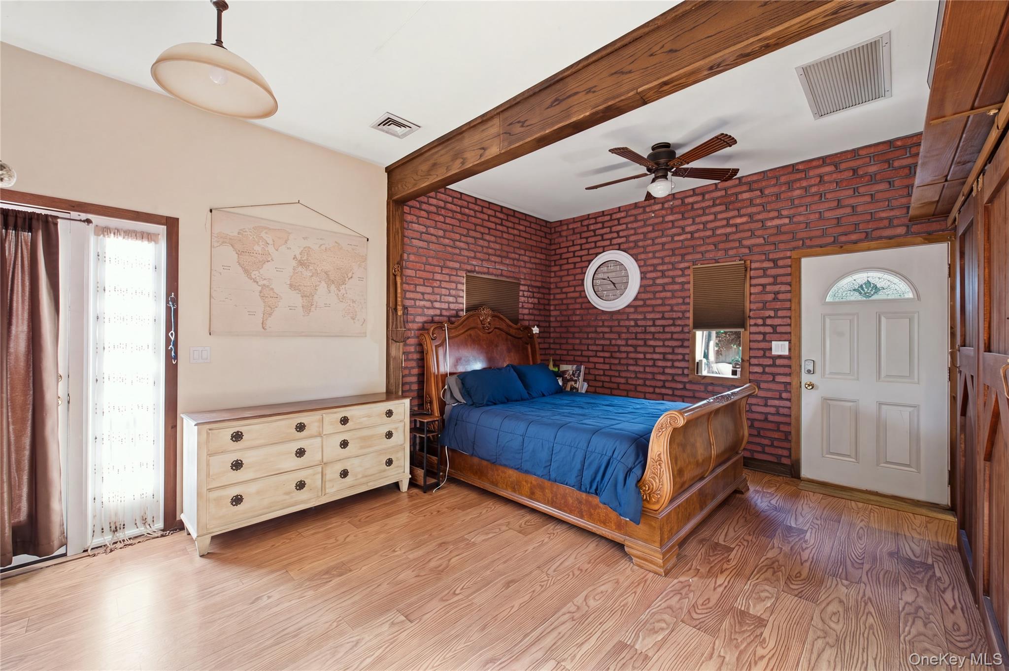 15 Oakwood Street — photo 15