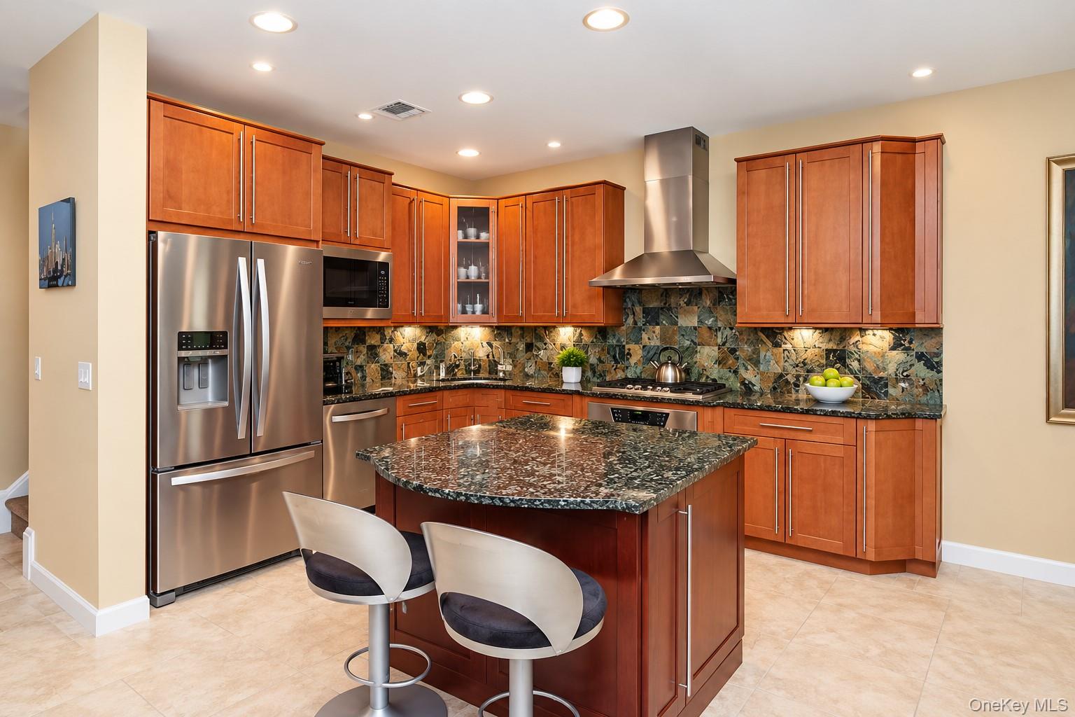 581 Verona Drive — photo 4