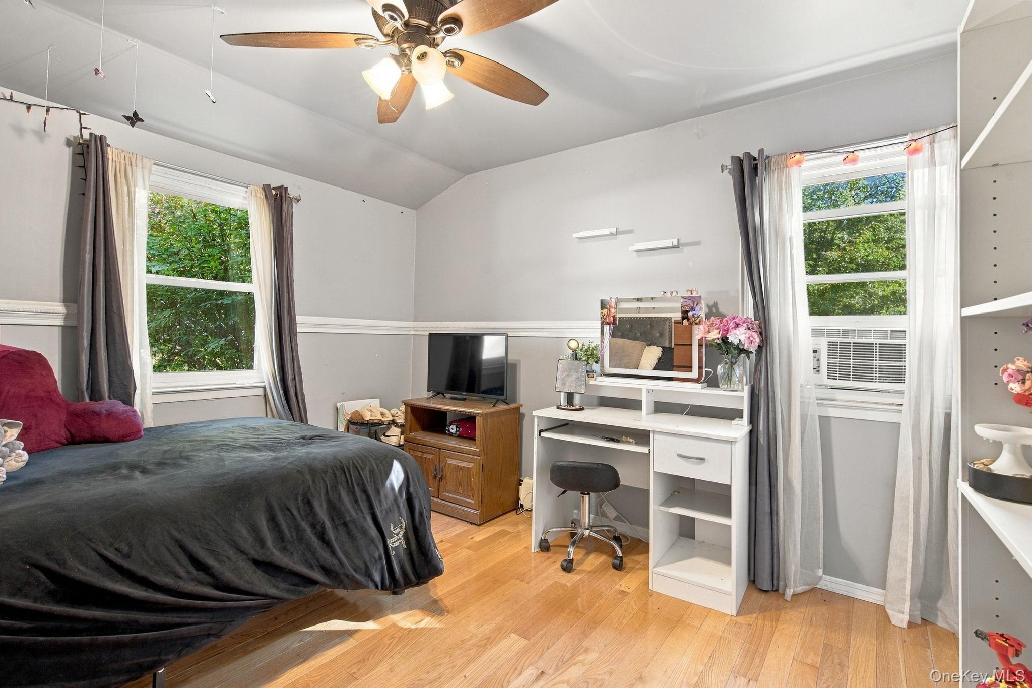 46 Cedar Street — photo 17