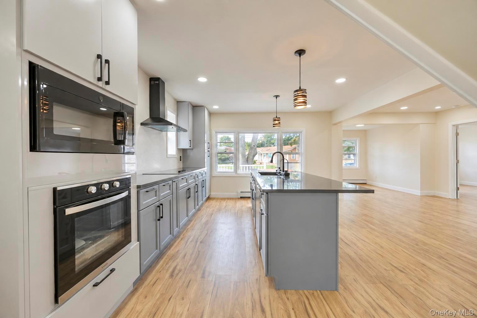 93 Vermont Avenue — photo 17