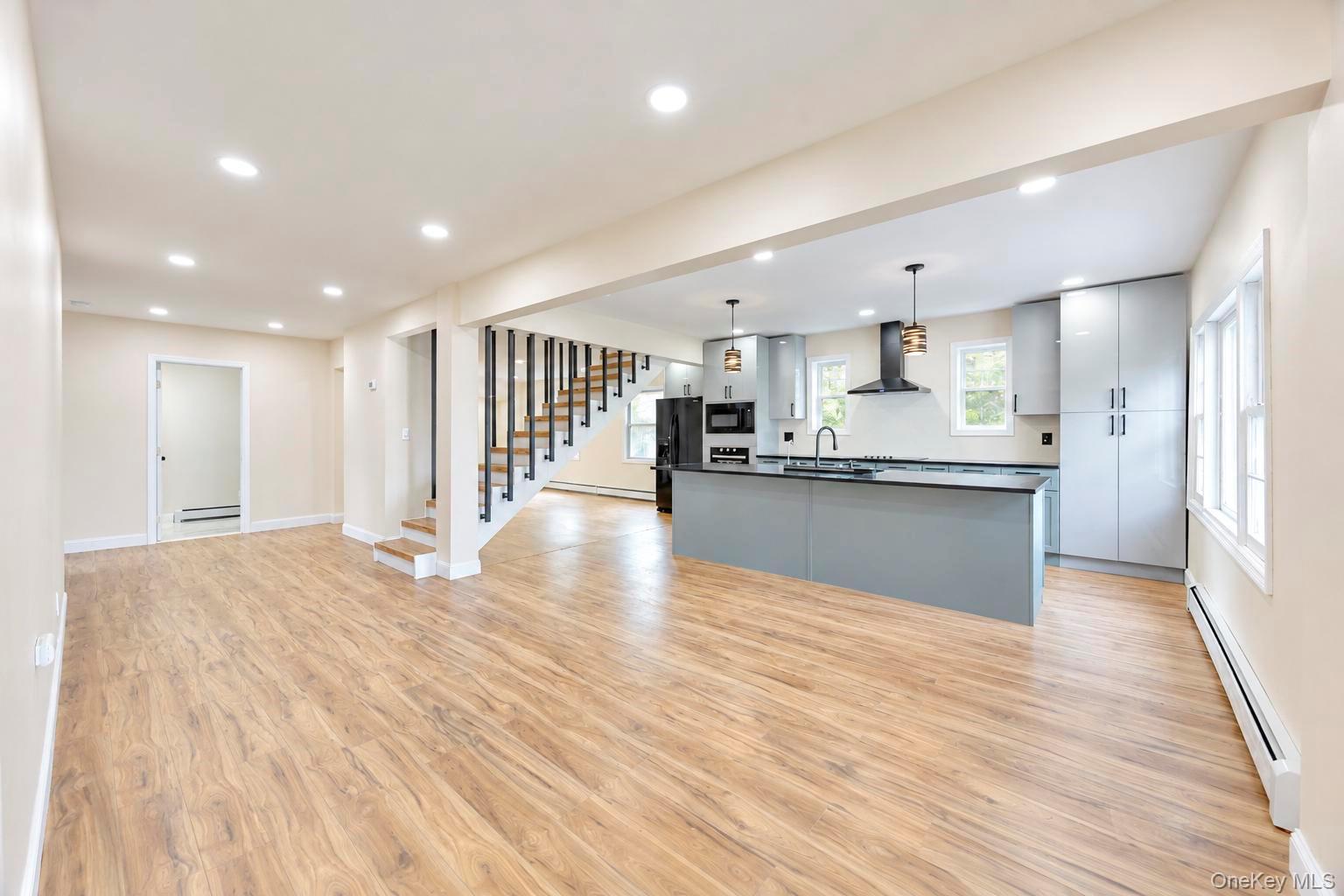 93 Vermont Avenue — photo 10