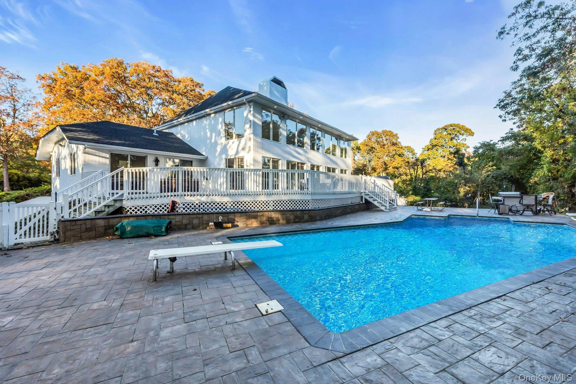 19 Bay Woods Drive — photo 38