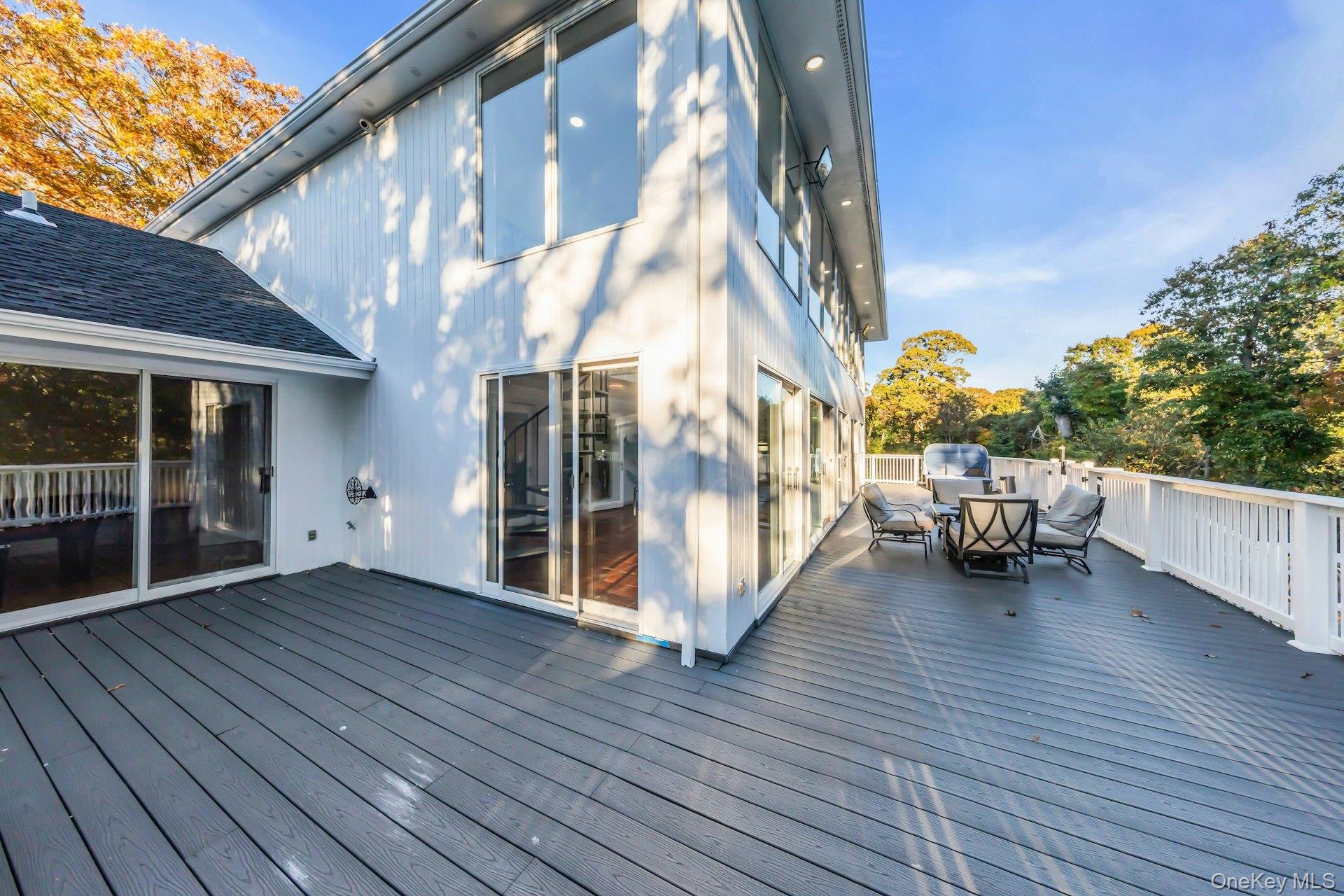 19 Bay Woods Drive — photo 40