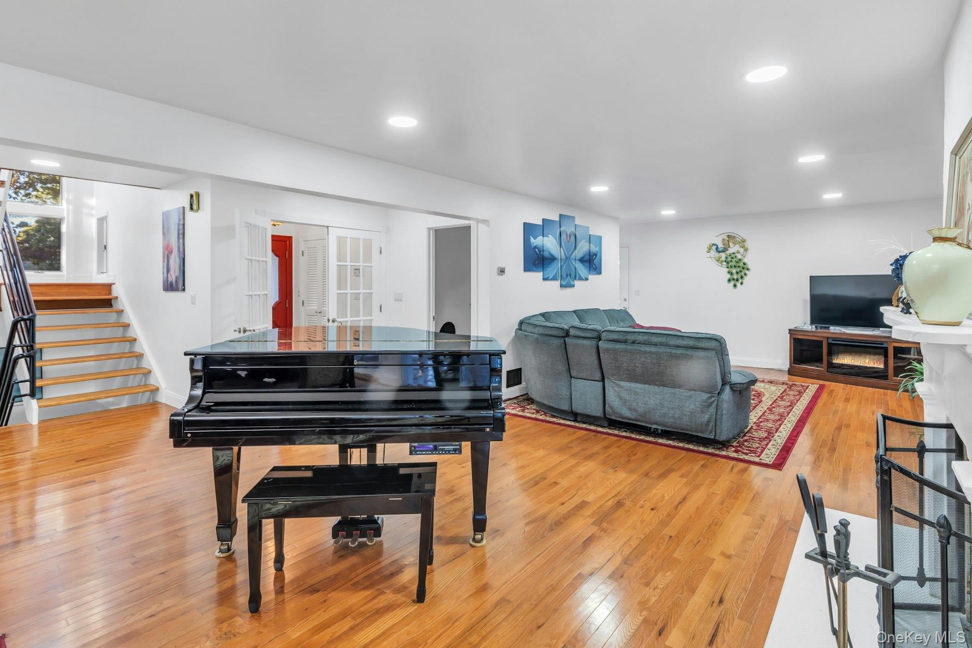 19 Bay Woods Drive — photo 6