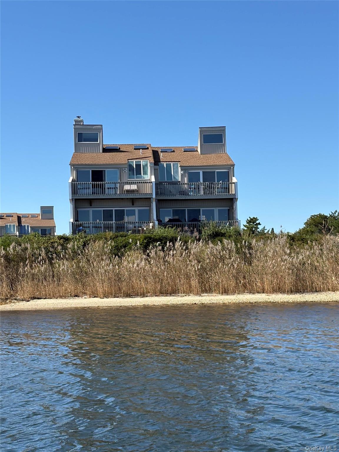 13 Waters Edge — photo 36