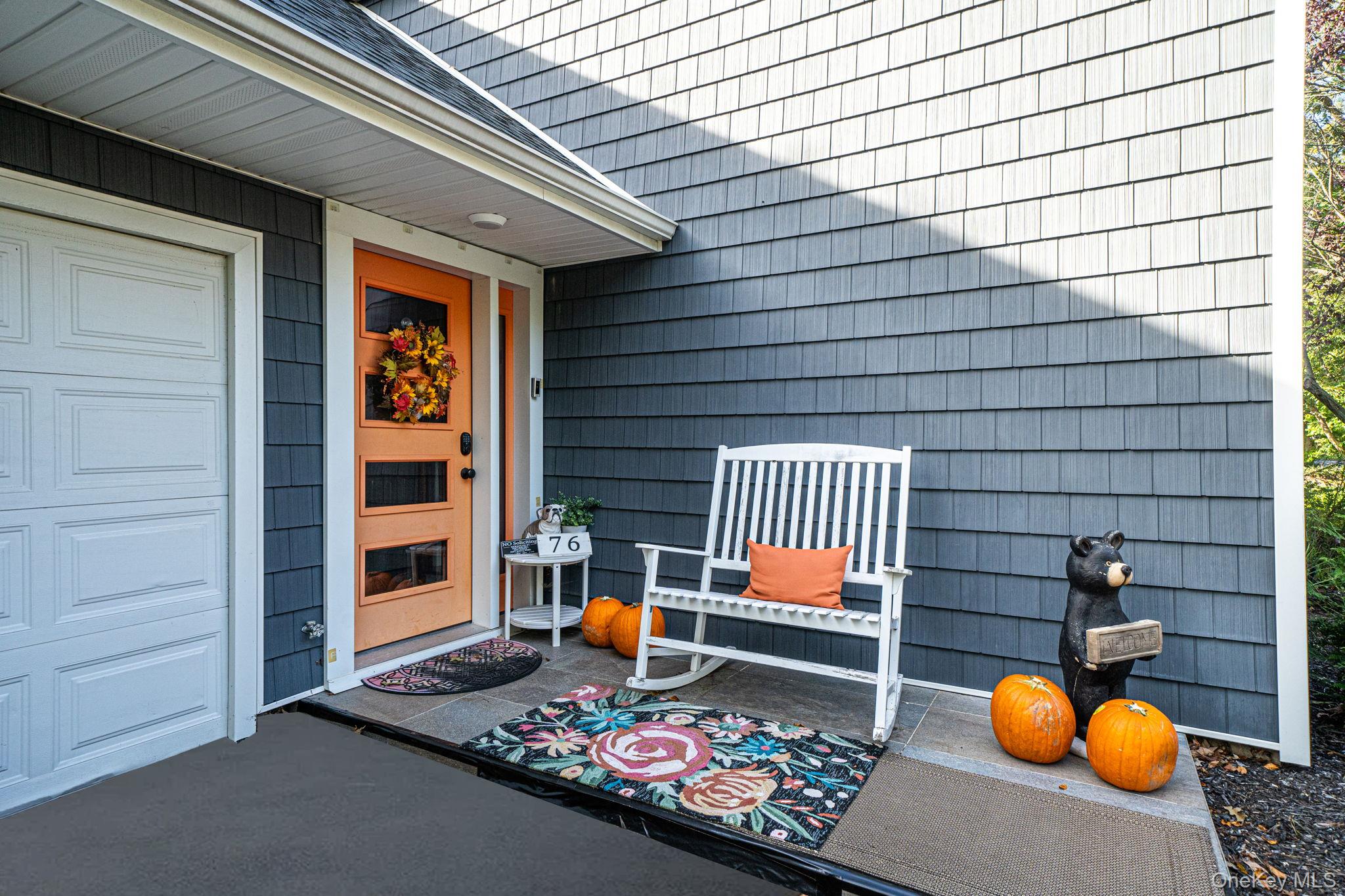 76 Corbin Avenue — photo 3