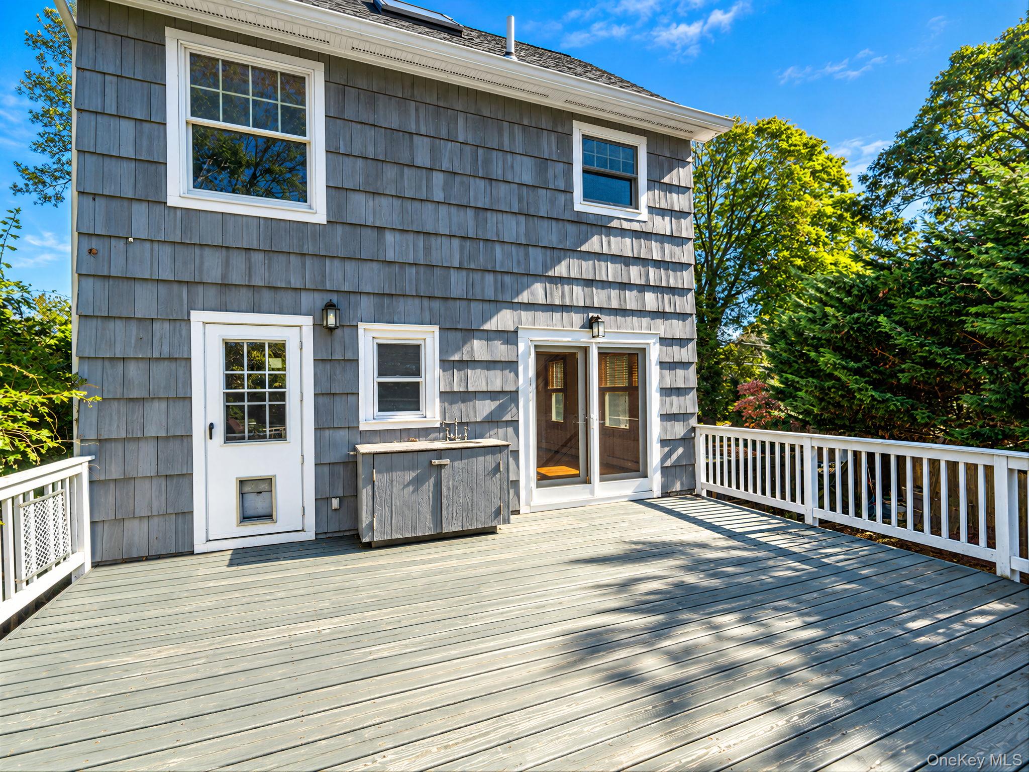 318 Sound Beach Boulevard — photo 37