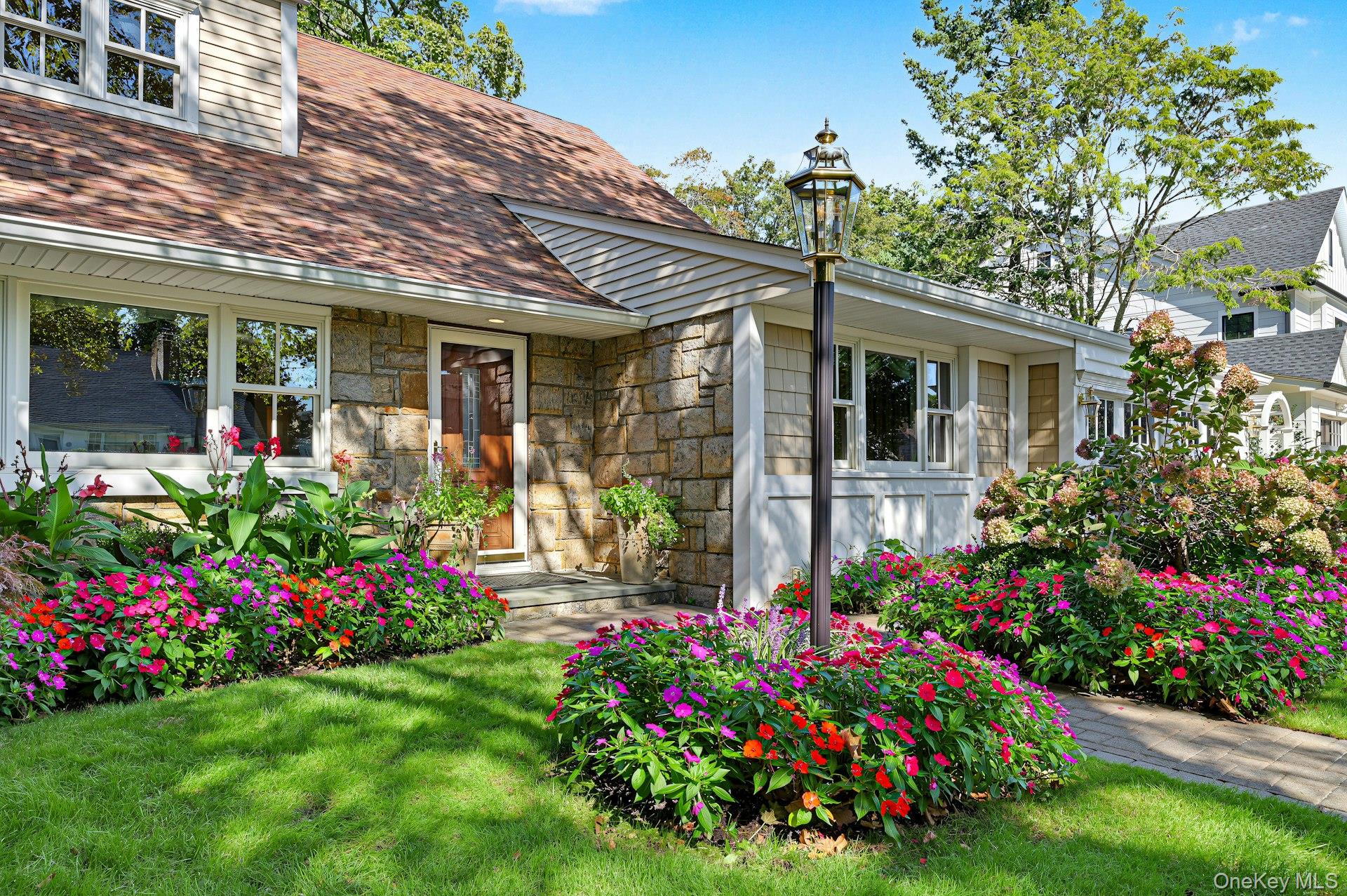 23 Allen Road — photo 3