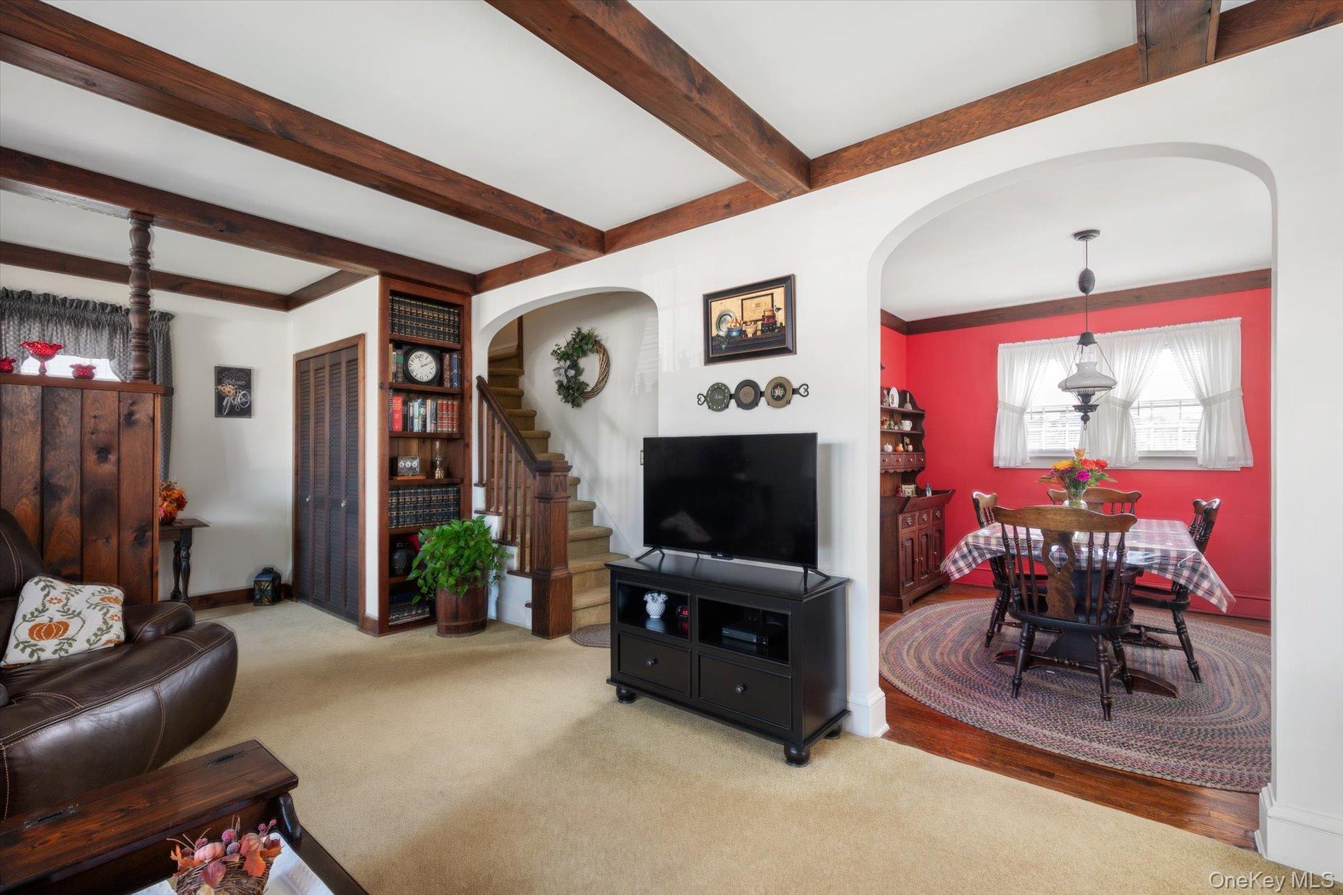 421 Oak Street — photo 6