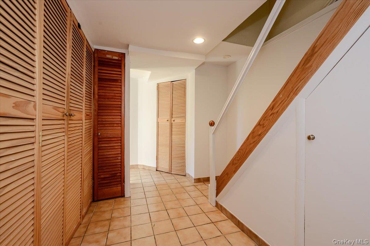 3855 Douglaston Parkway — photo 18