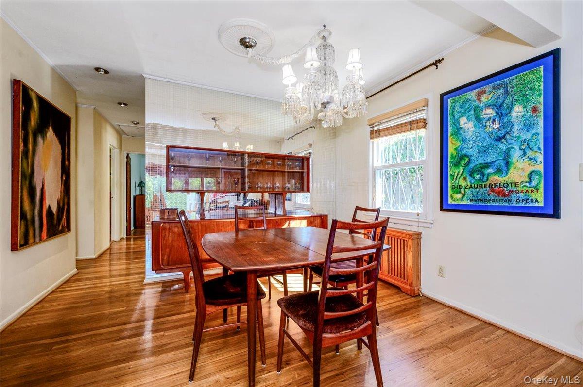 3855 Douglaston Parkway — photo 8