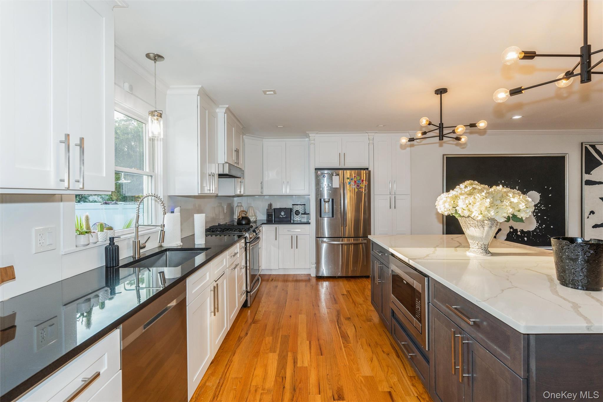 1402 Merrick Avenue — photo 13