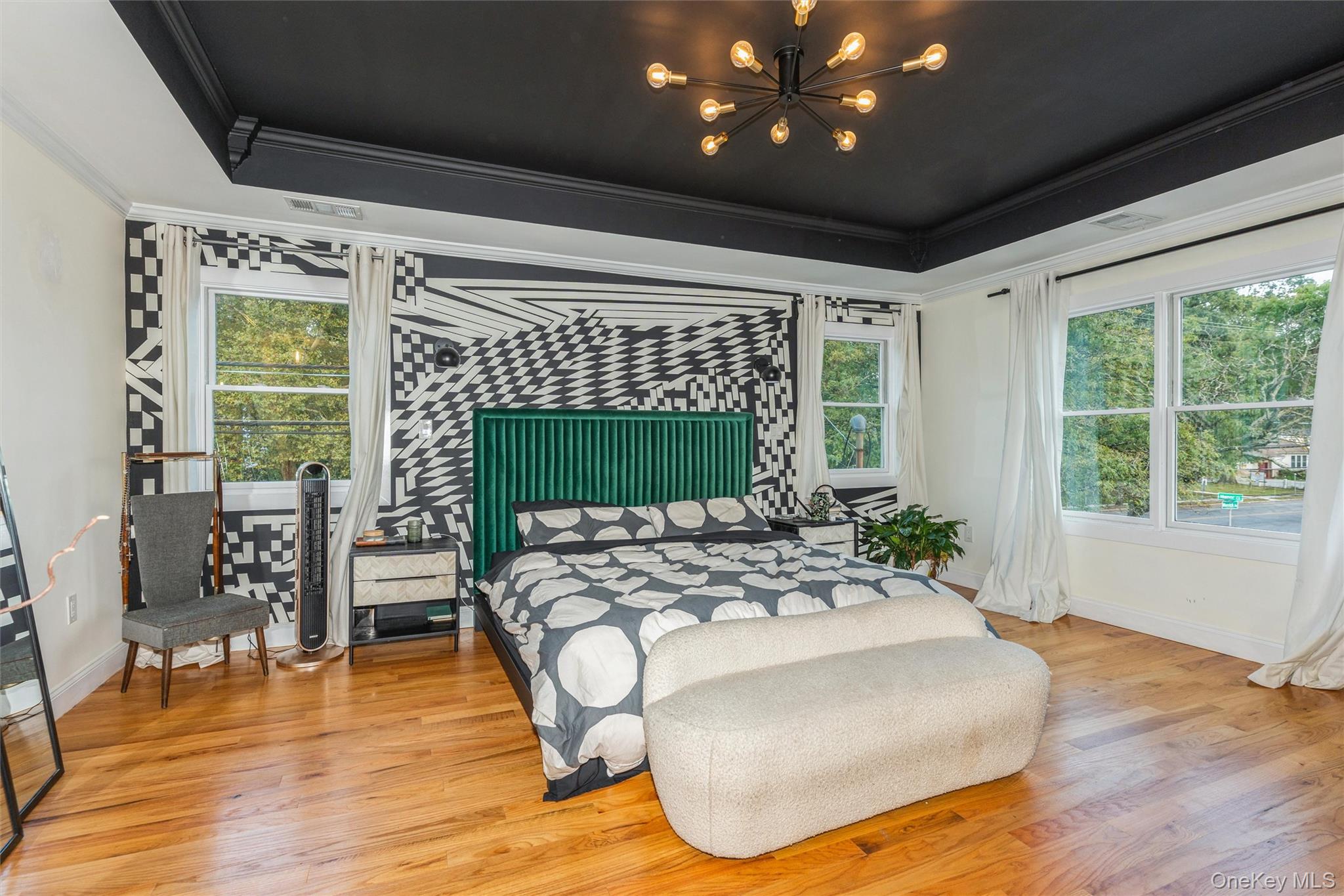1402 Merrick Avenue — photo 15