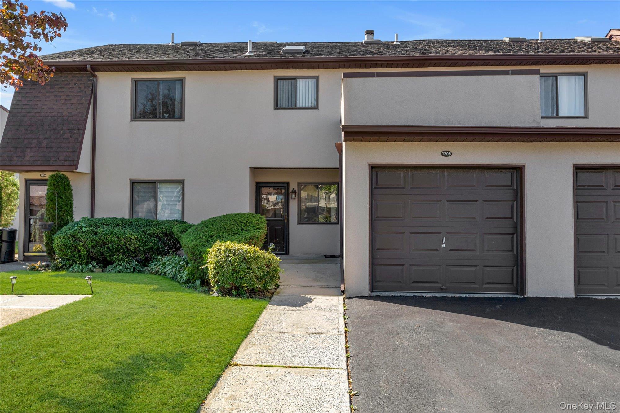 1 Anchorage #1208, Freeport