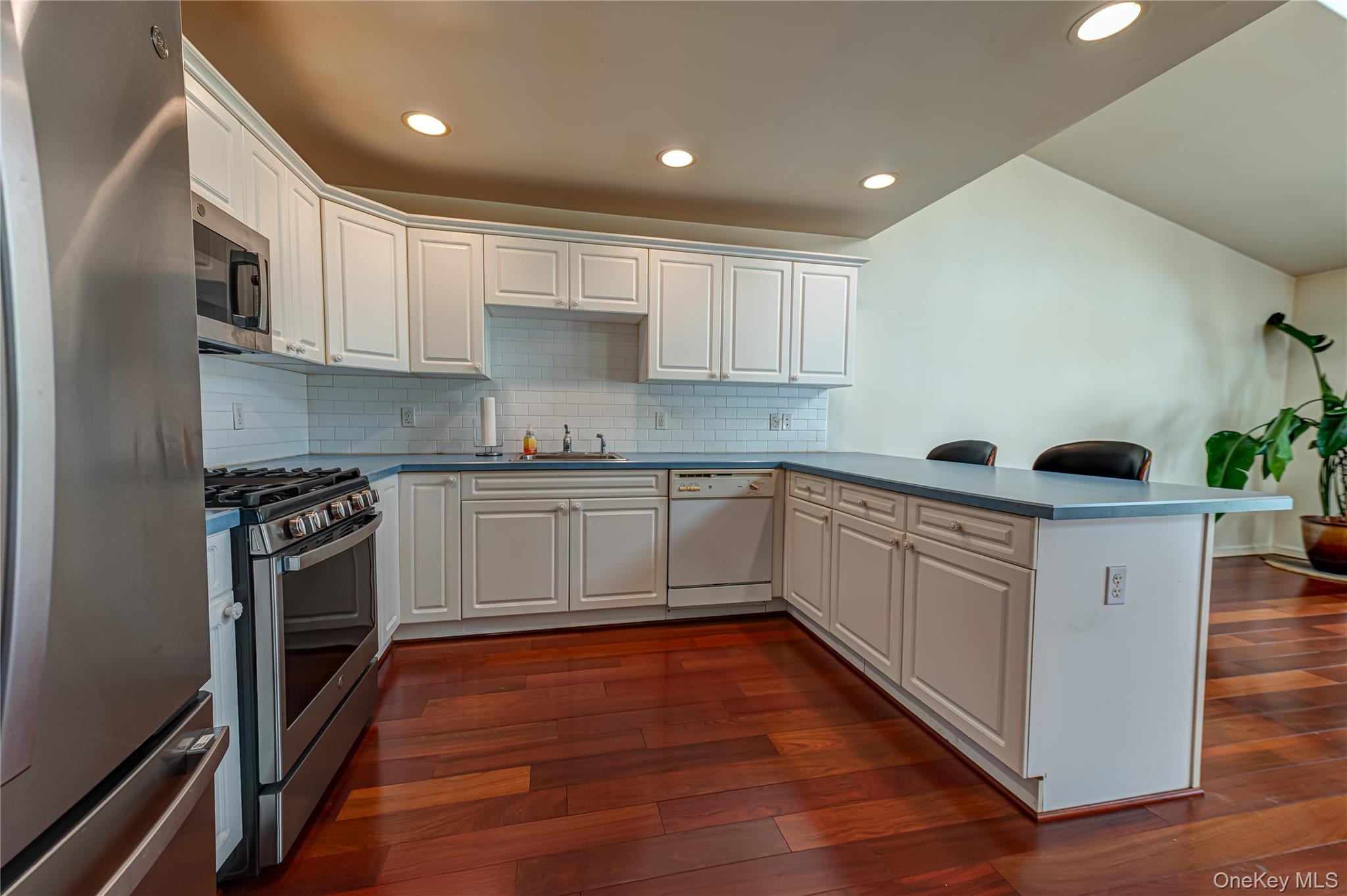 53 Summerfield Lane — photo 8