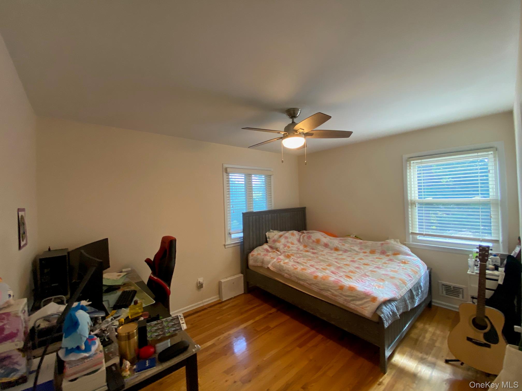 12 Russell Woods Road — photo 16
