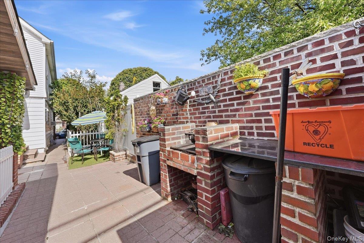 23 Bonta Street — photo 36