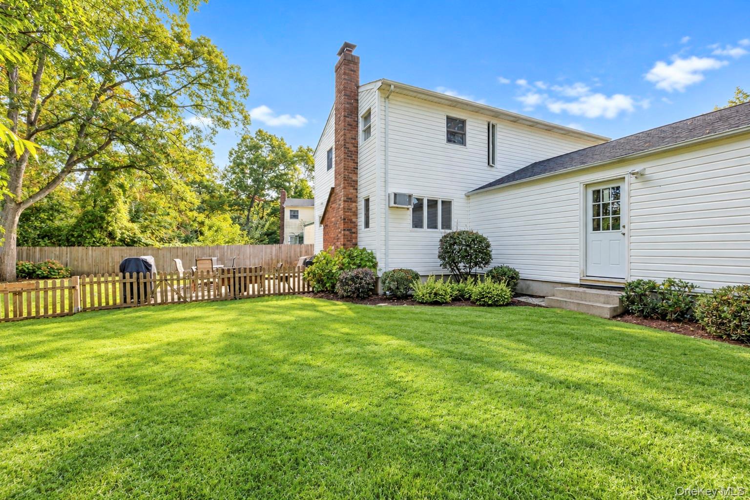 61 Birch Street — photo 37