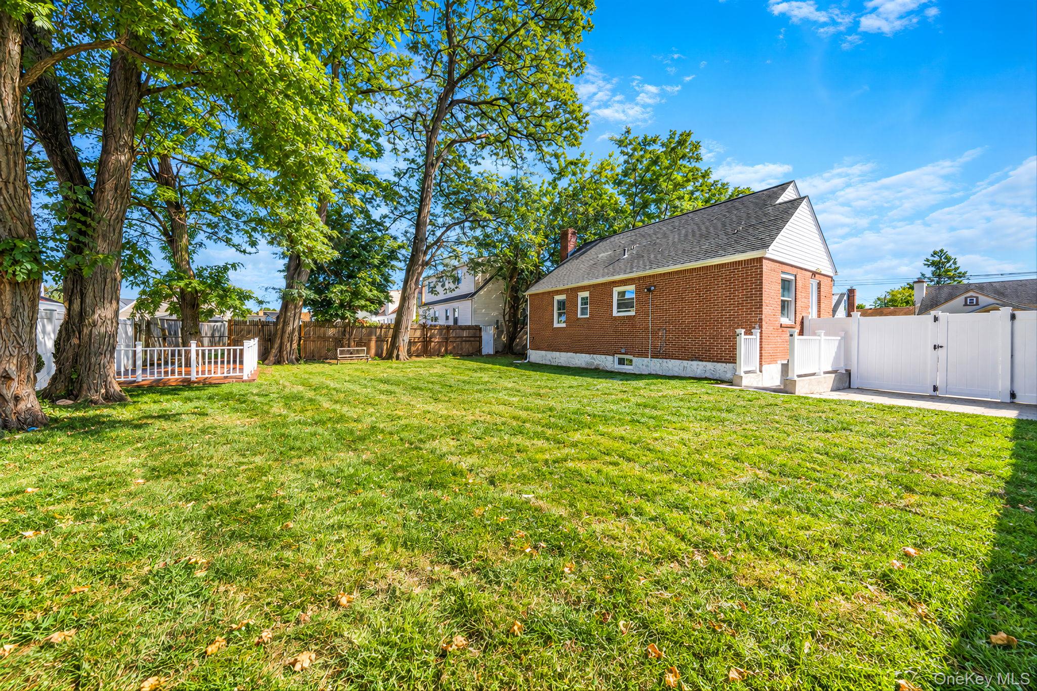 167 Stanton Boulevard — photo 4