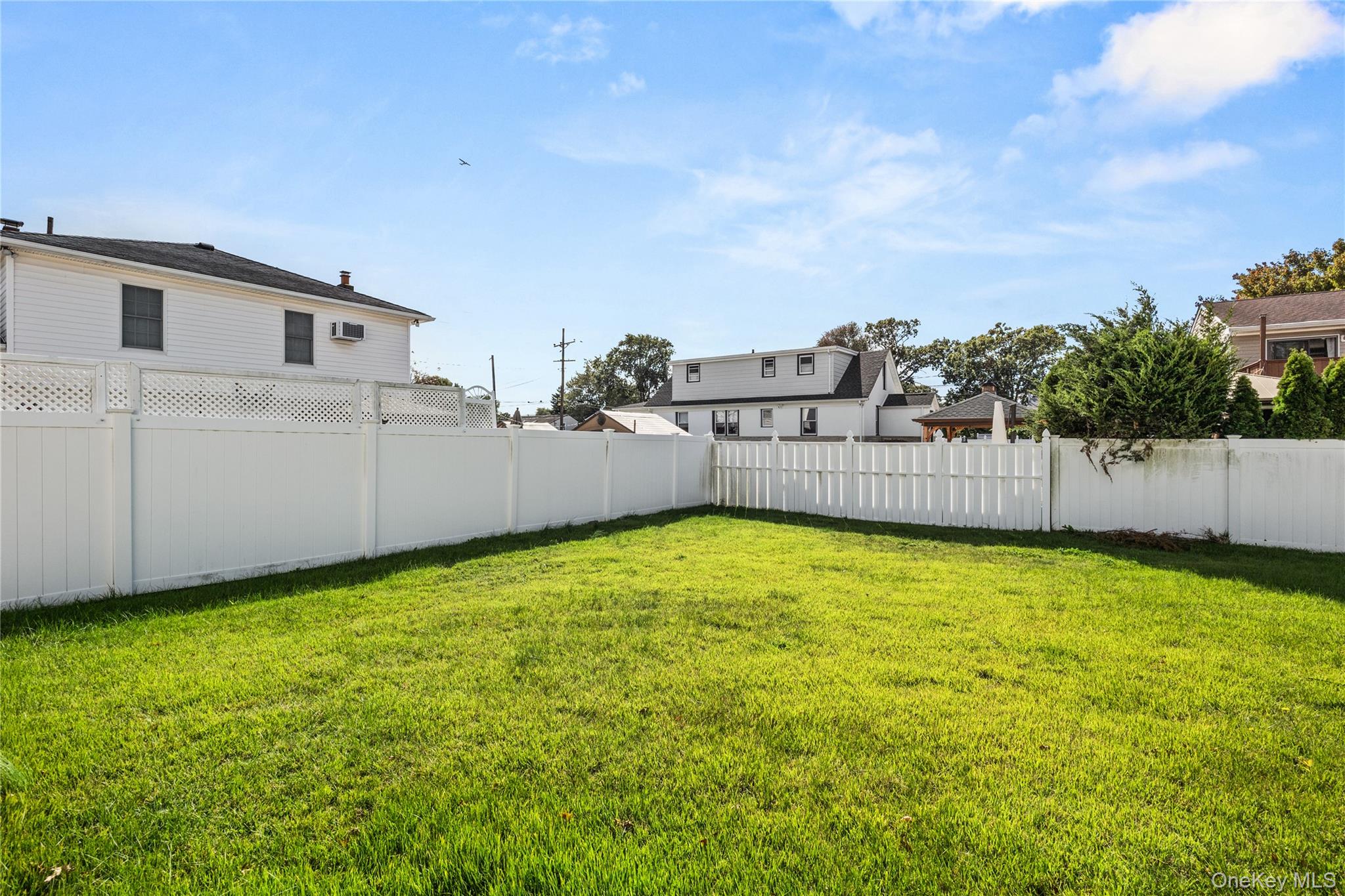 607 Monroe Avenue — photo 13