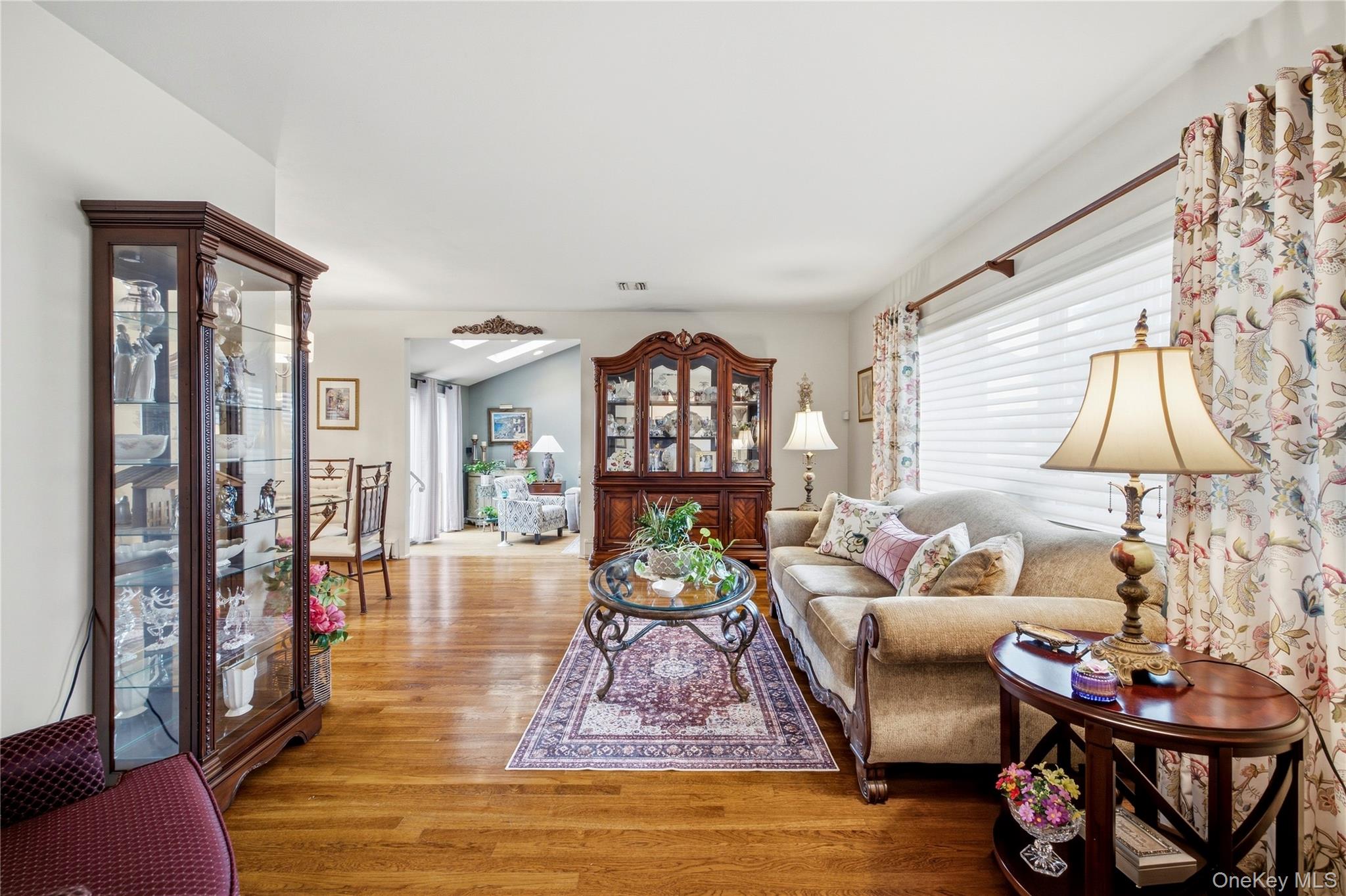 132 Yoakum Avenue — photo 4