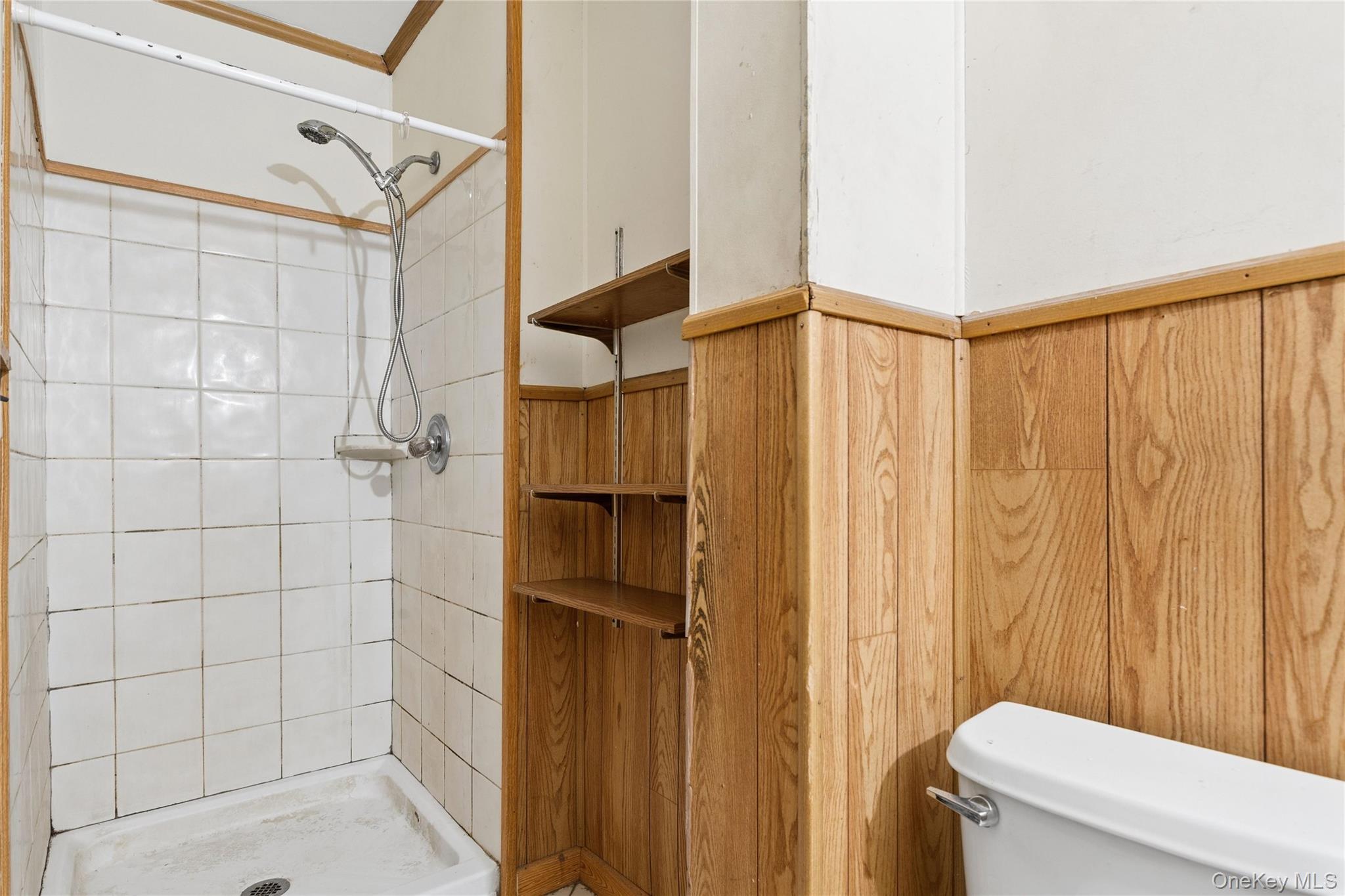 9 Plandome Place — photo 19