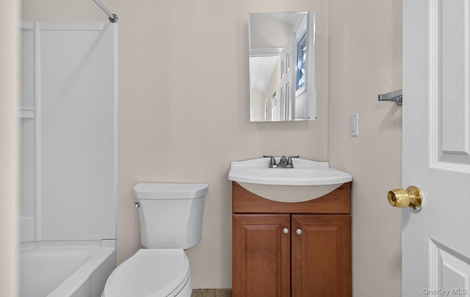 2 Austral Avenue — photo 17
