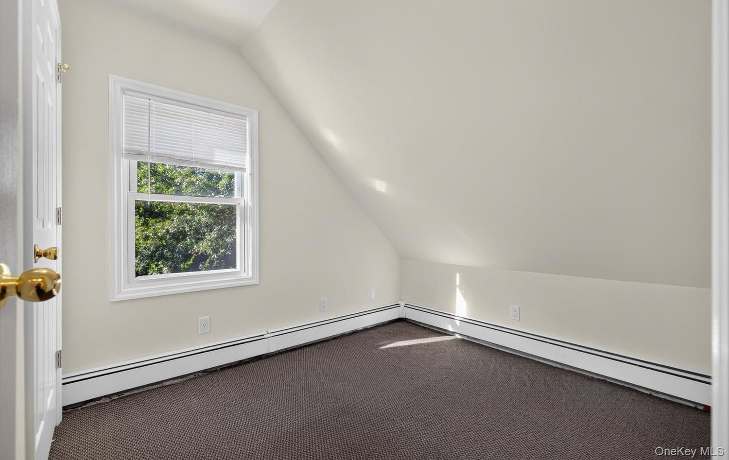 2 Austral Avenue — photo 23
