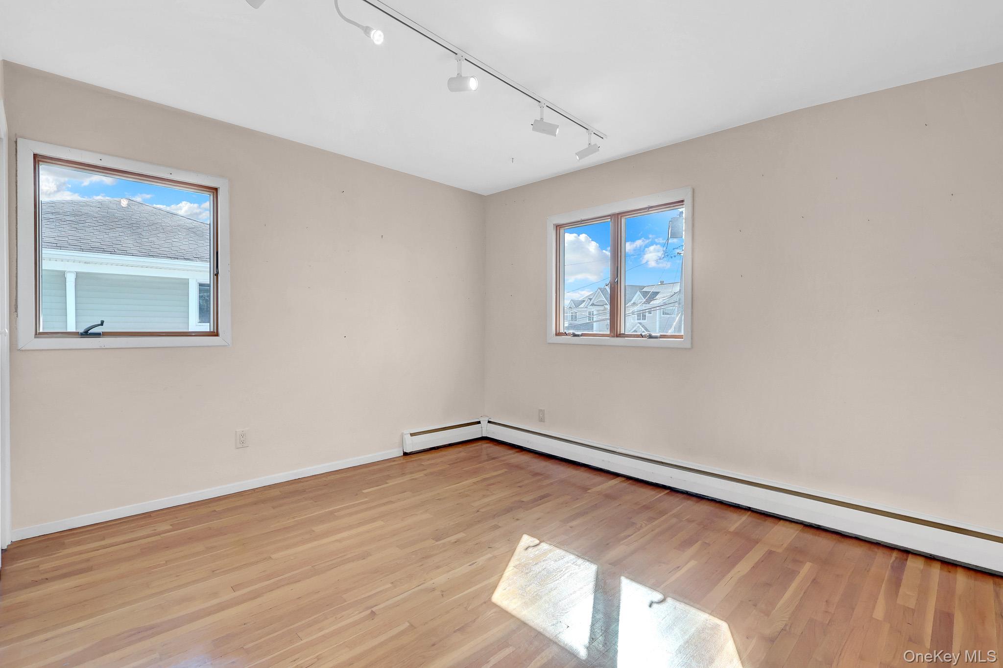 45 Florence Avenue — photo 9