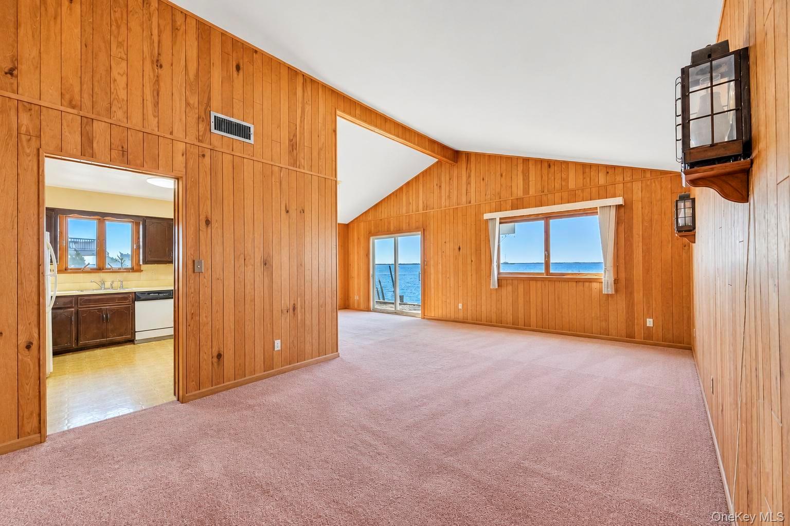 41 Shore Drive — photo 33