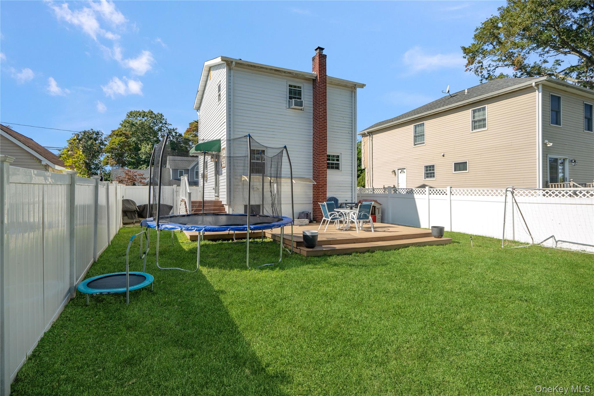 422 Myrtle Avenue — photo 19