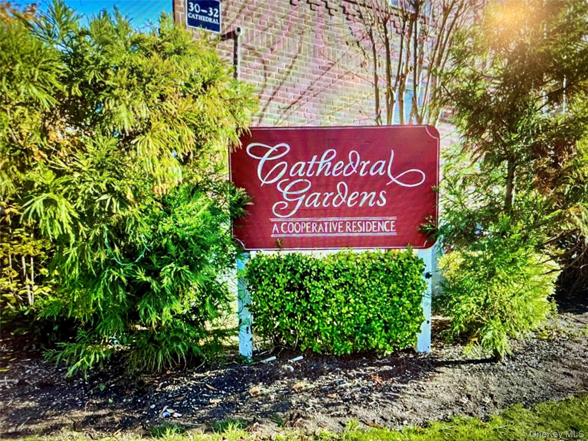 34 Cathedral Avenue #2E