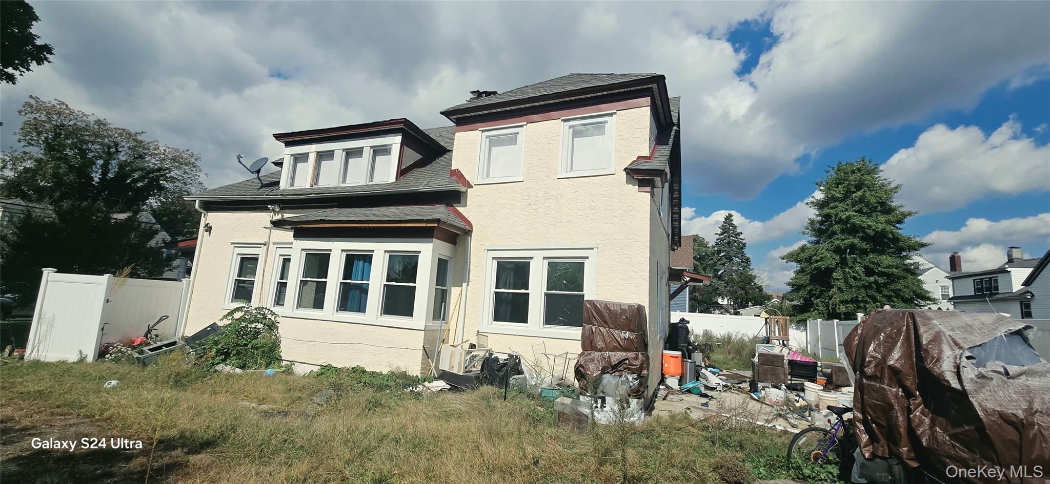 36 Woodbine Drive — photo 2