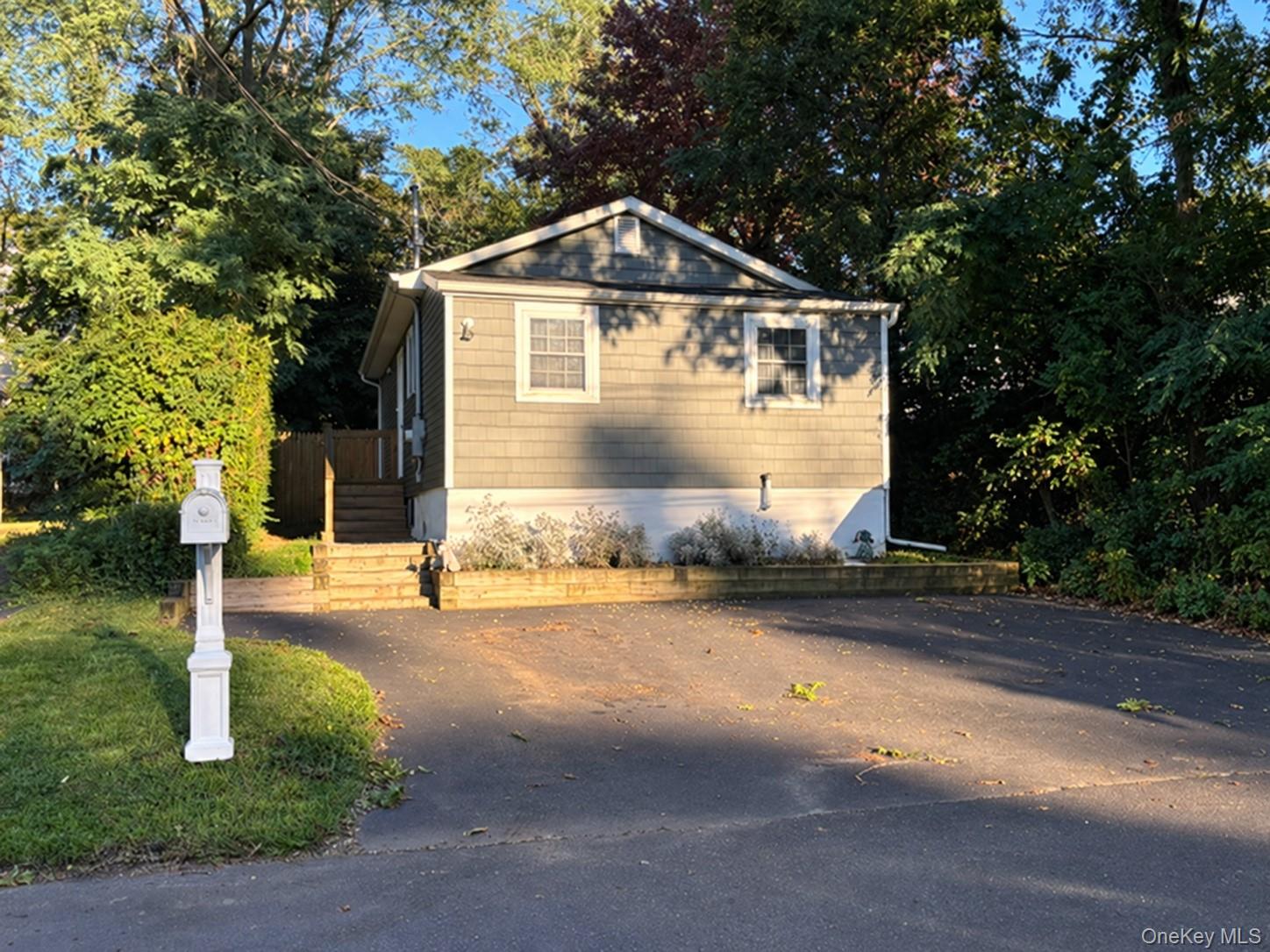 21 Cove Drive, Sound Beach