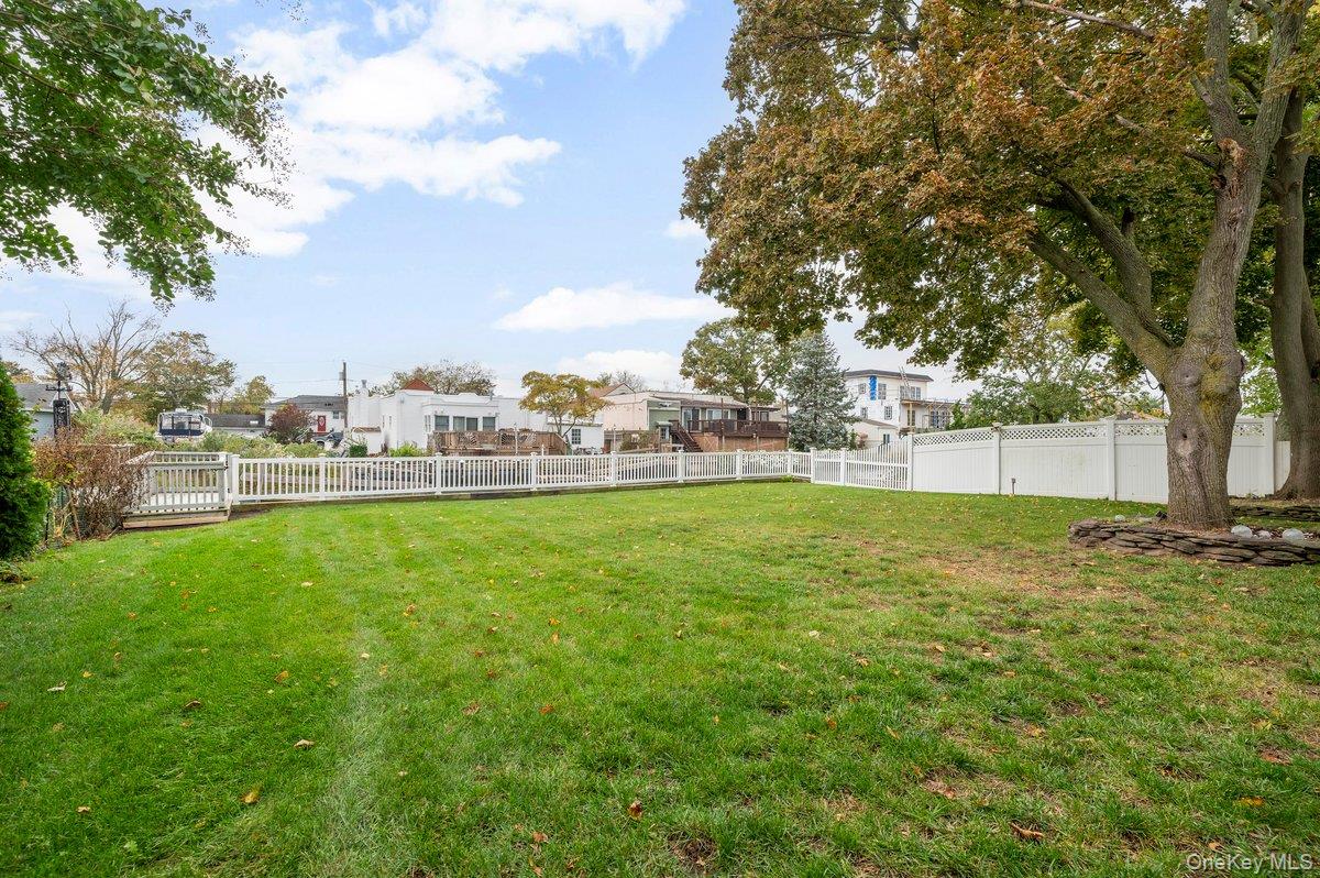 3314 Colony Drive — photo 26