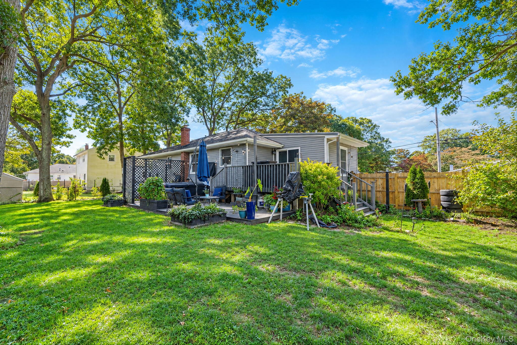 27 Ashwood Drive — photo 32