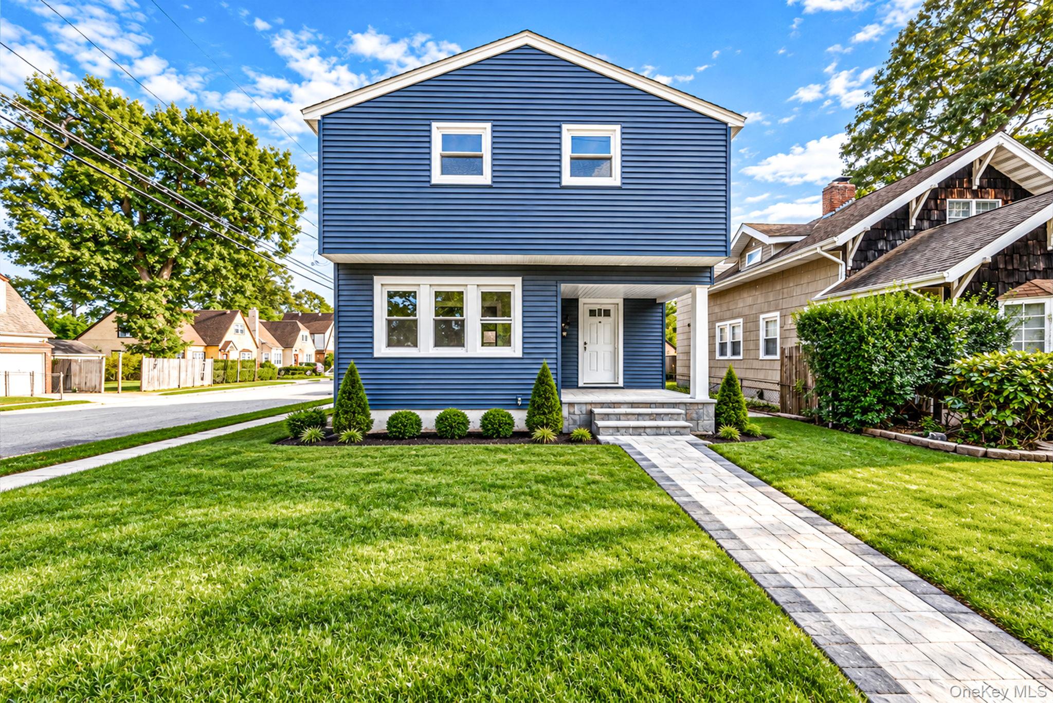 566 Stowe Avenue — photo 3