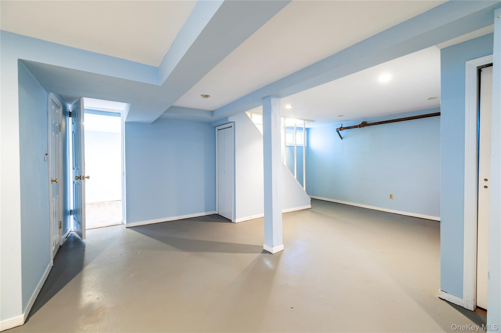 415 Whitehall Street — photo 21