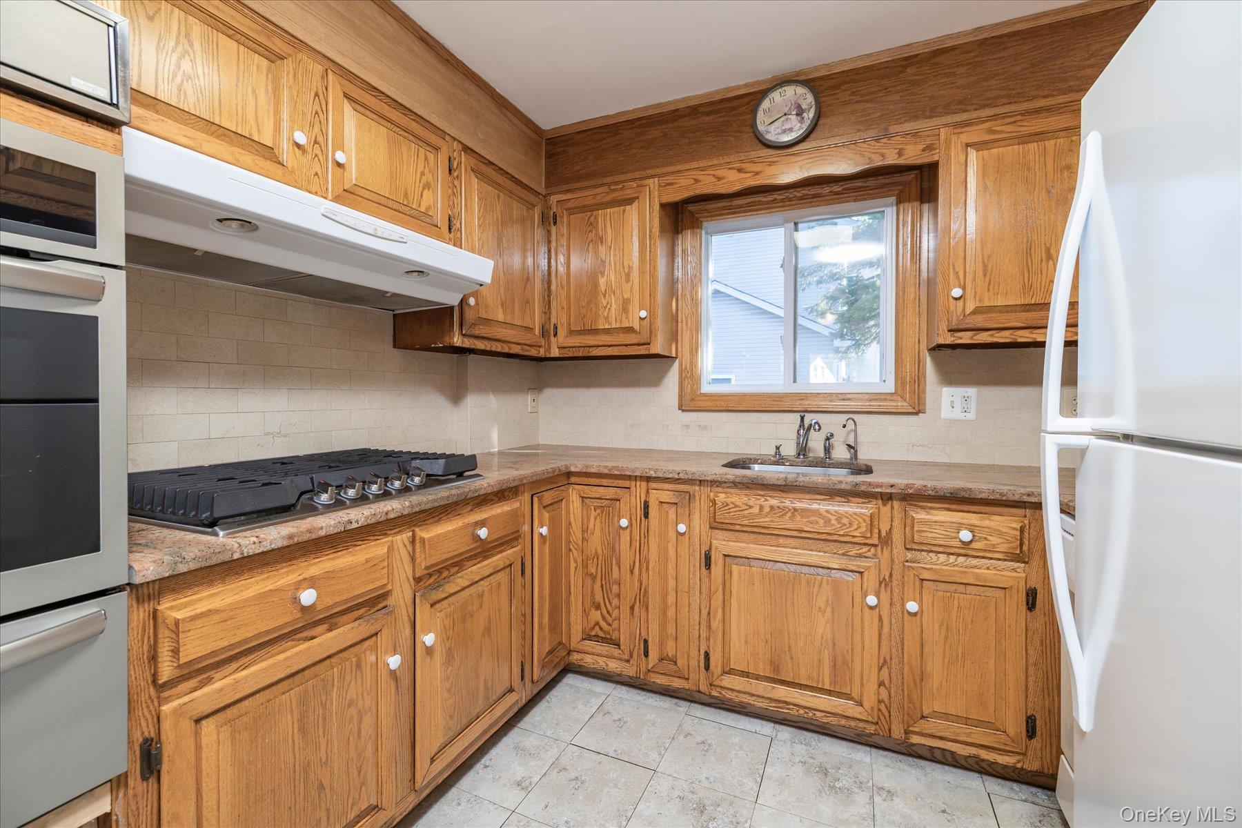 415 Whitehall Street — photo 7