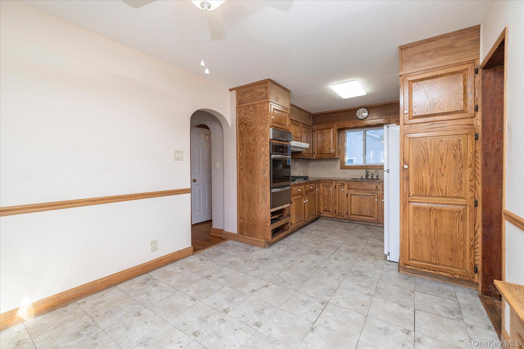 415 Whitehall Street — photo 9